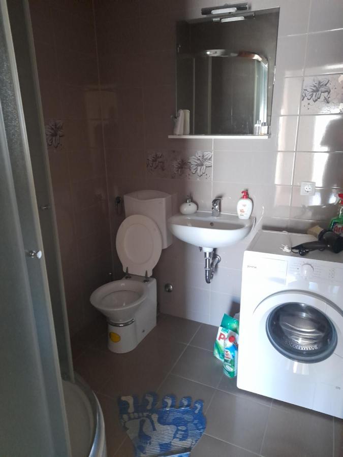 Apartman Zoran Livno Bagian luar foto